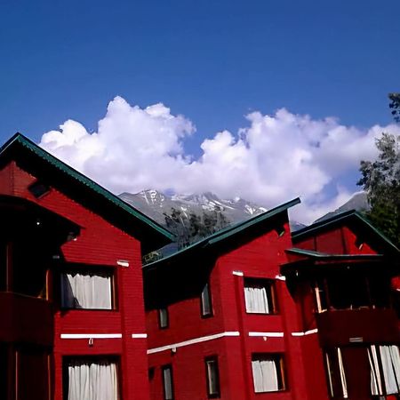 The Pinus Resort Pahalgām Exterior photo
